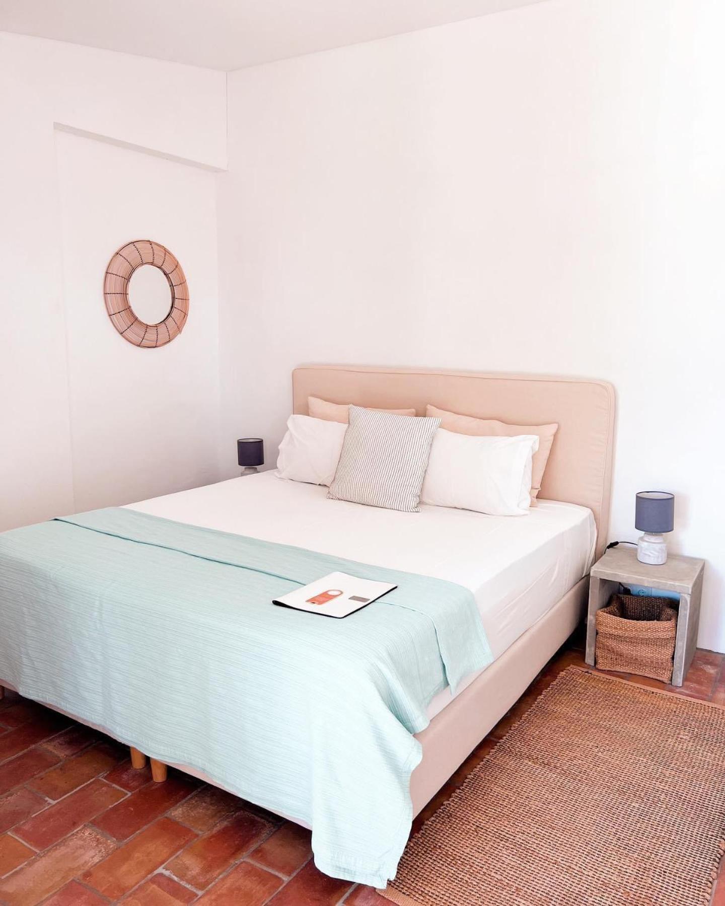 モンカラパッショ Quinta Luz Do Sol Bed & Breakfast エクステリア 写真